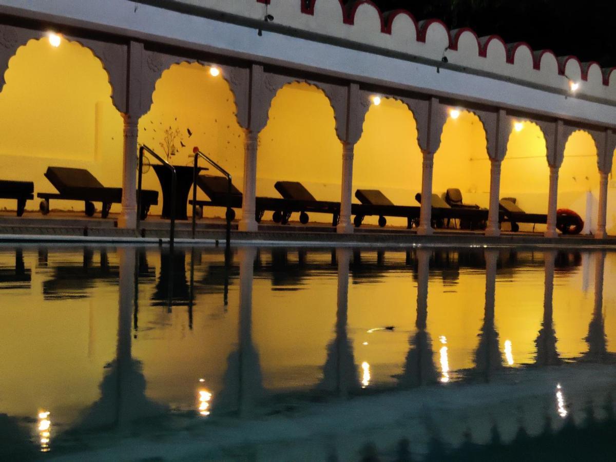 Satyam Palace Resort Пушкар Экстерьер фото