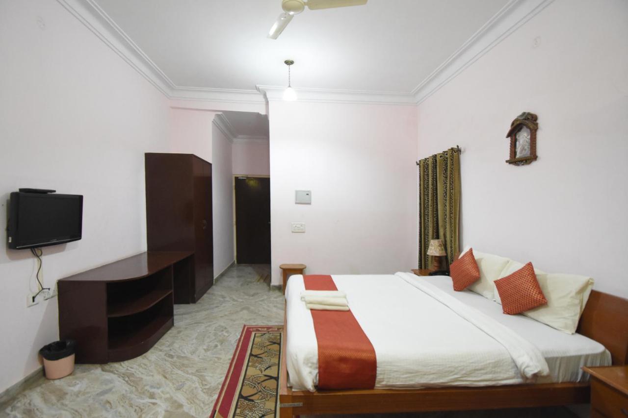Satyam Palace Resort Пушкар Экстерьер фото