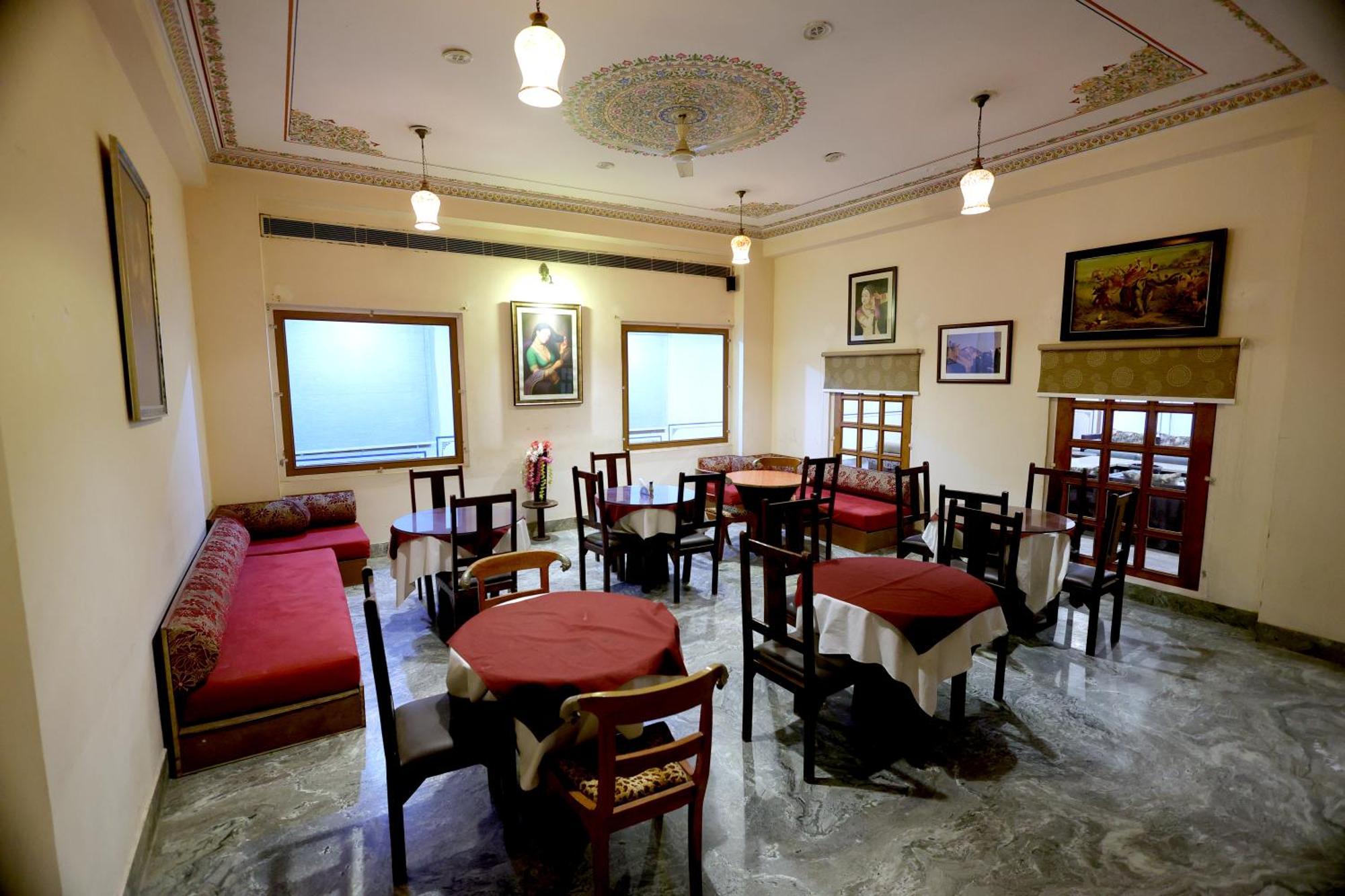 Satyam Palace Resort Пушкар Экстерьер фото