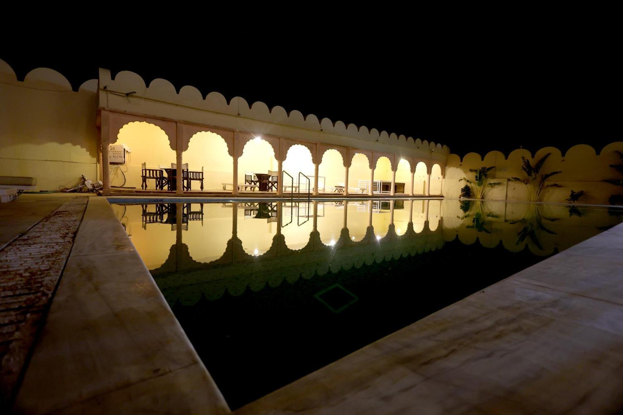 Satyam Palace Resort Пушкар Экстерьер фото