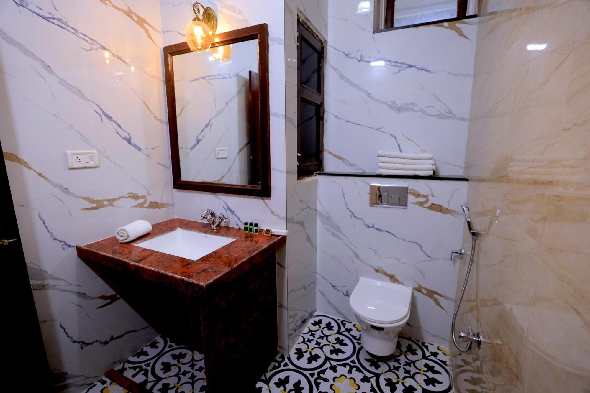 Satyam Palace Resort Пушкар Экстерьер фото
