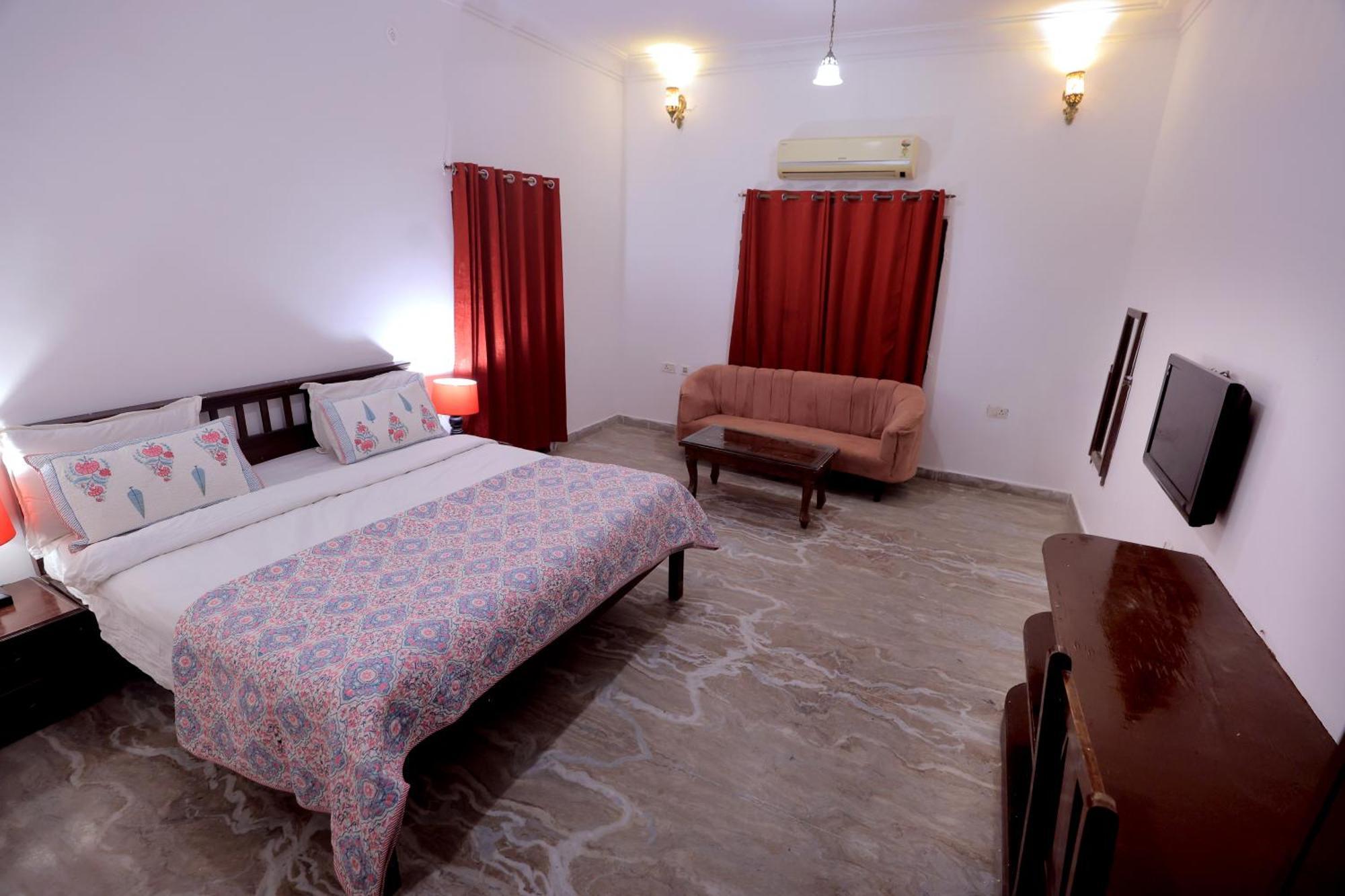 Satyam Palace Resort Пушкар Экстерьер фото