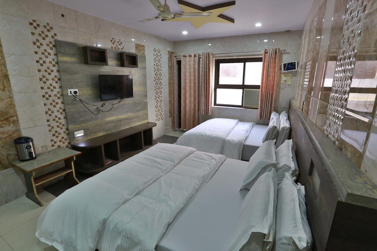 Satyam Palace Resort Пушкар Экстерьер фото